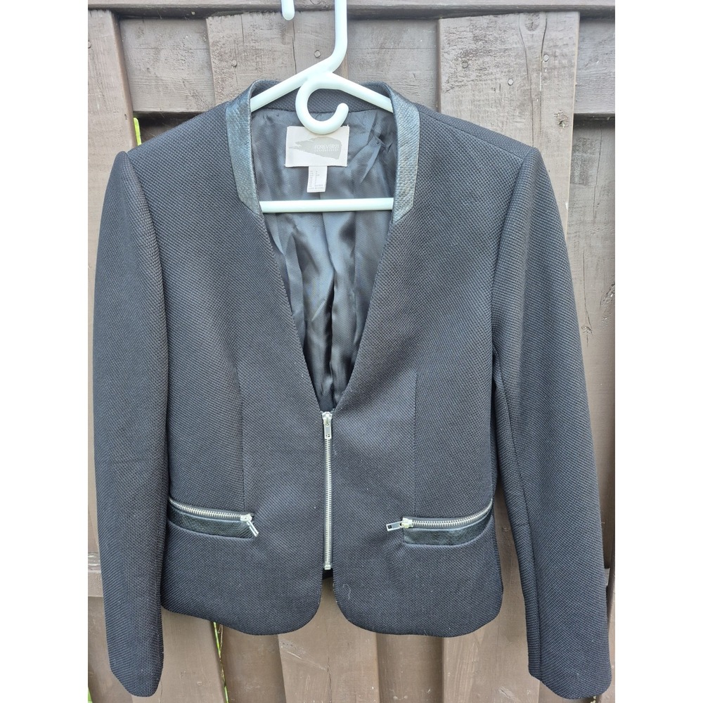 Forever 21 Blazer Jacket Suit Coat Black Long Sleeve‎ Size S GUC